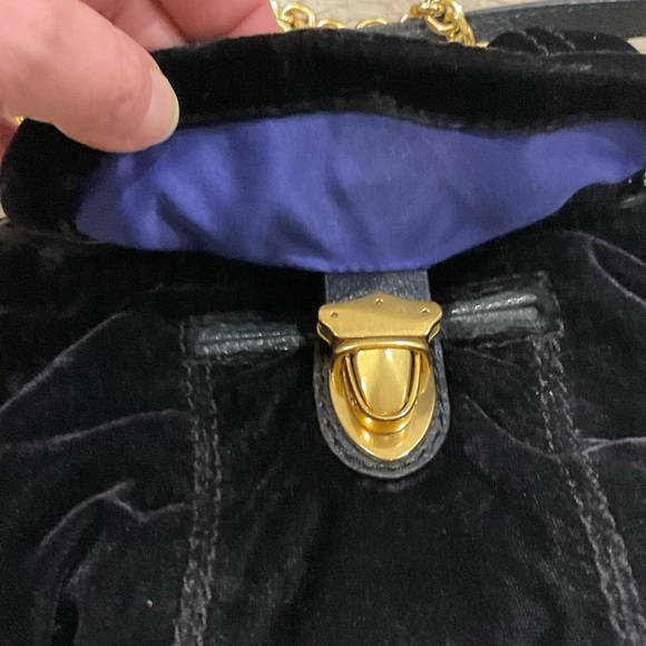 Juicy Couture Velvet crossbody bag Rare - Picture 8 of 9